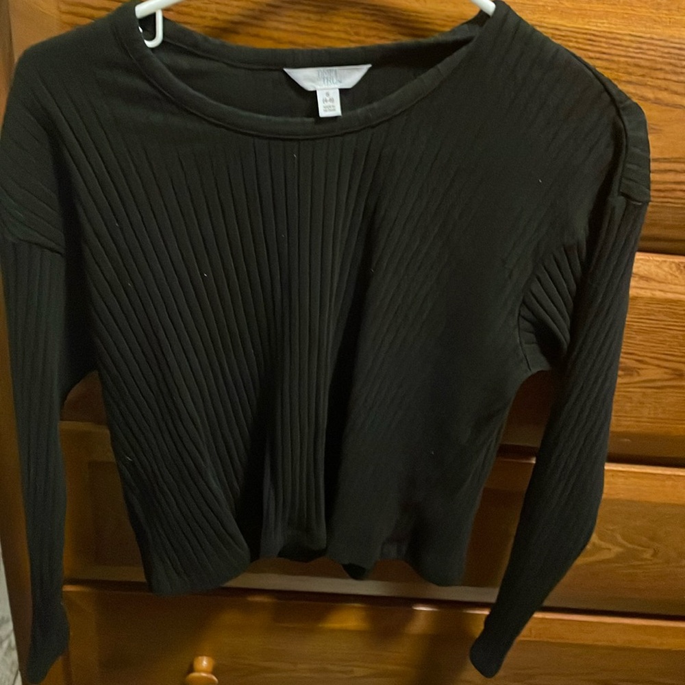 Time and Tru 4-6 black long sleeve tee